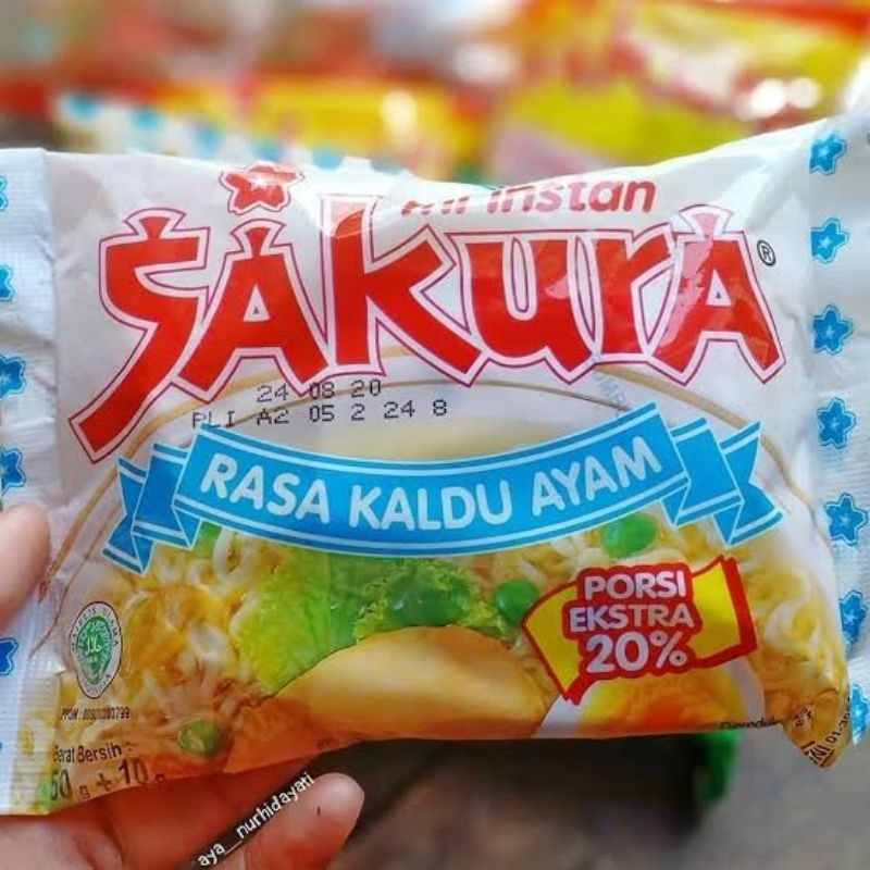 

SAKURA MIE INSTAN 1 DUS ( isi 40 pcs )