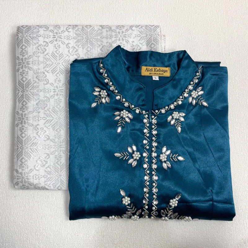 Kebaya Modern / Kebaya Simmer / Kebaya Satin Simmer/ Kebaya Kartini / Kebaya Wisuda Modern Hijab / K