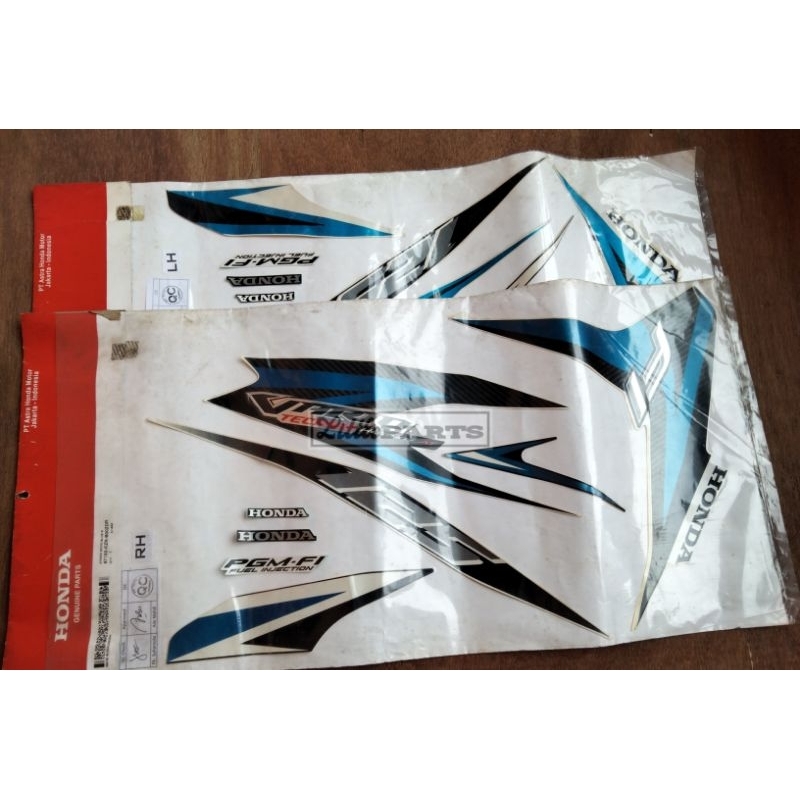 871X0 KZR B00ZLD 871X0 KZR B00ZDR stripe blue white striping sticker list body honda Vario techno 12
