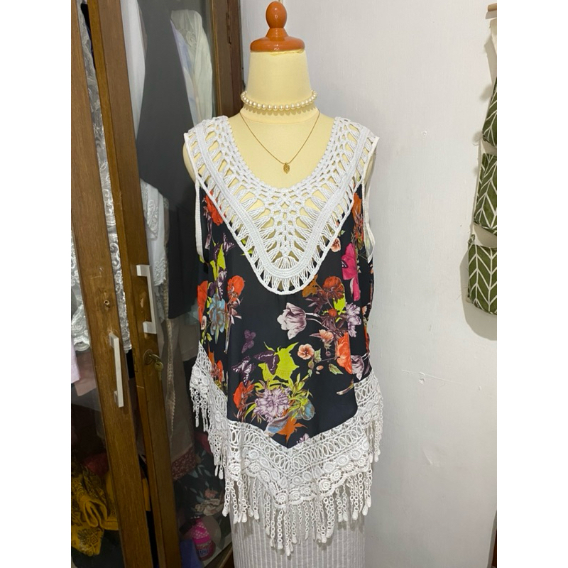 Outer bikini top blouse bohemian combi rajut bunga beachwear