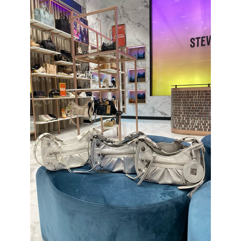 STEVE MADDEN BGLOWING BAG BGLOW R - Jastip Tas Steve Madden ✨