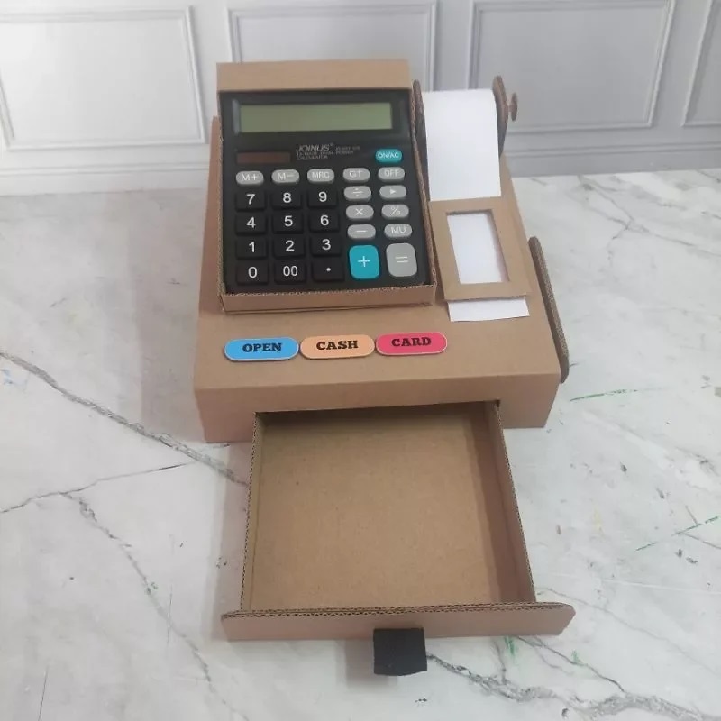 Miniatur mesin kasir + kalkulator asli, kreasi DIY prakarya sekolah