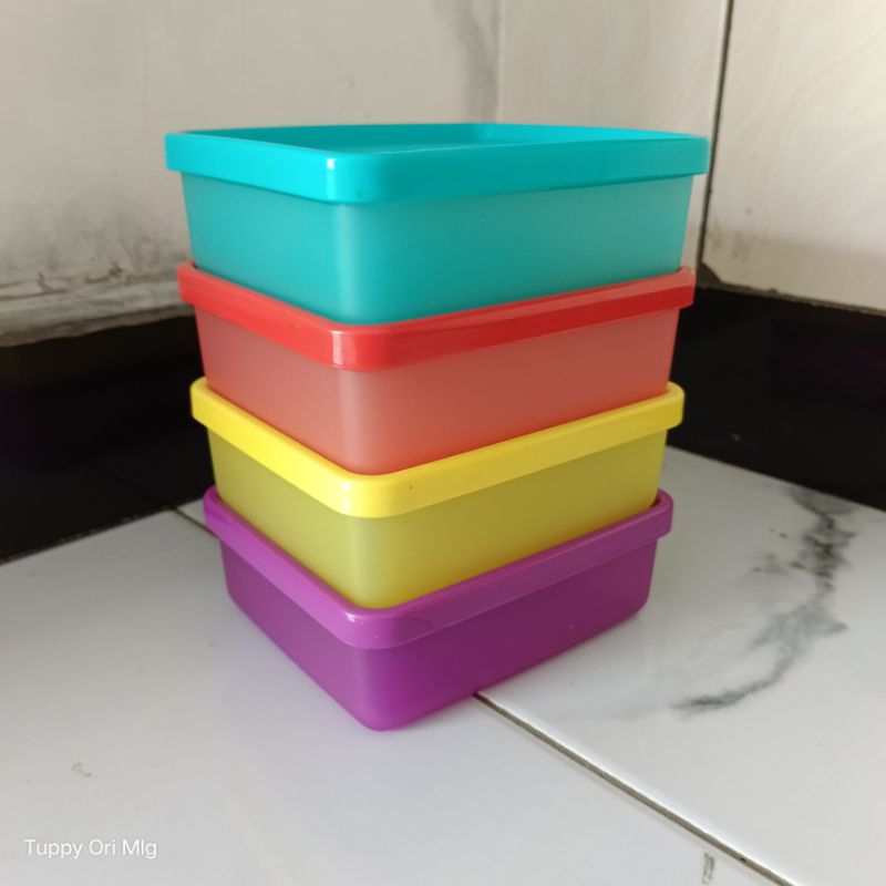 Mini square away