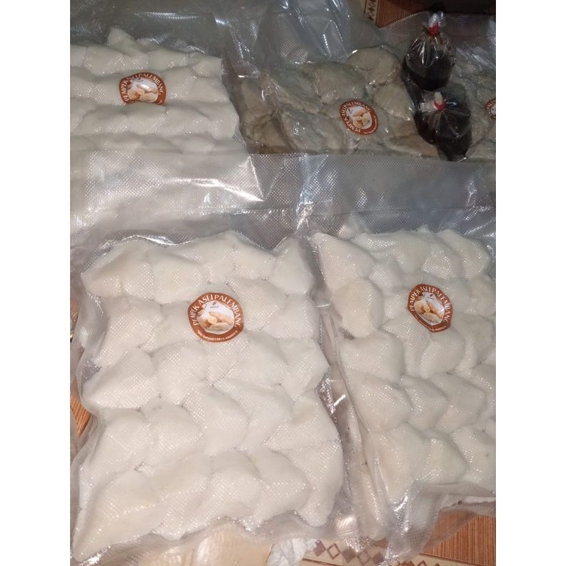 

Pempek Tenggiri Asli Palembang