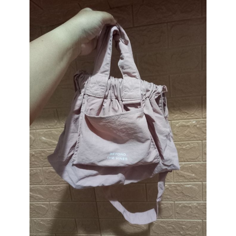 preloved BTV dumpling bag size xs blush
