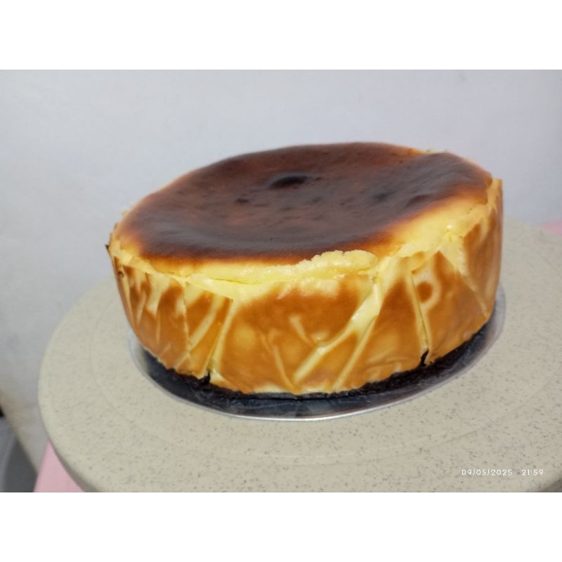 

DIAMETER 15 CM BROWNIES BURNT CHEESECAKE