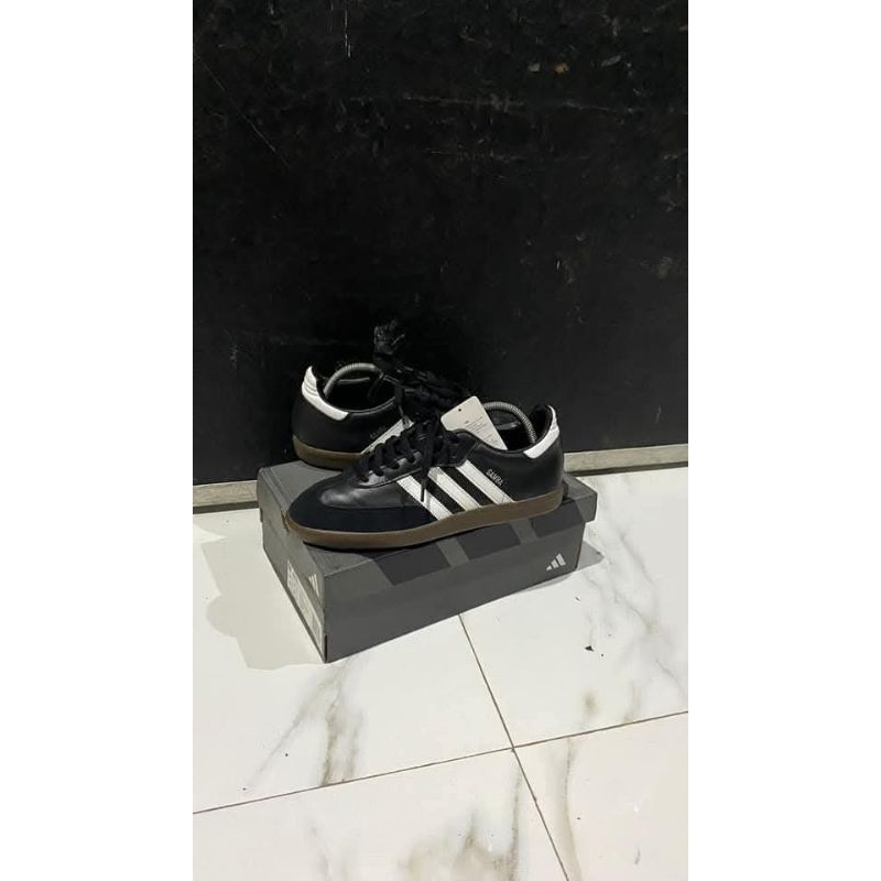 Adidas Samba Classic 42 Original 100%