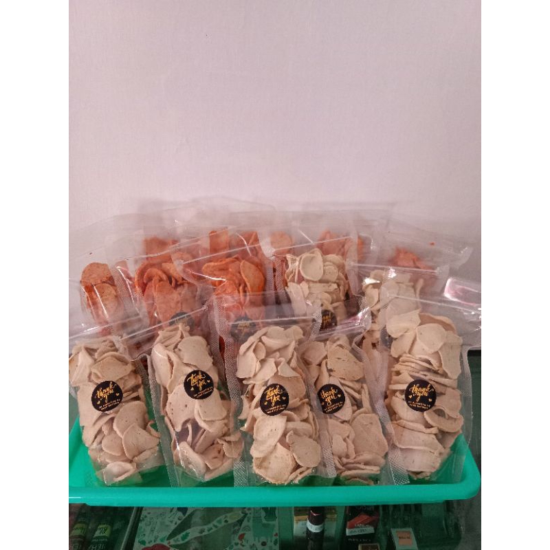 

basreng pedas daun jeruk & original