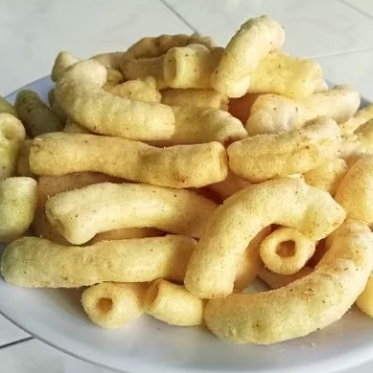 

makaroni asin 250 gram makaroni original makaroni asin makaroni renyah Snack asin Snack ringan Snack murah makanan ringan makanan murah