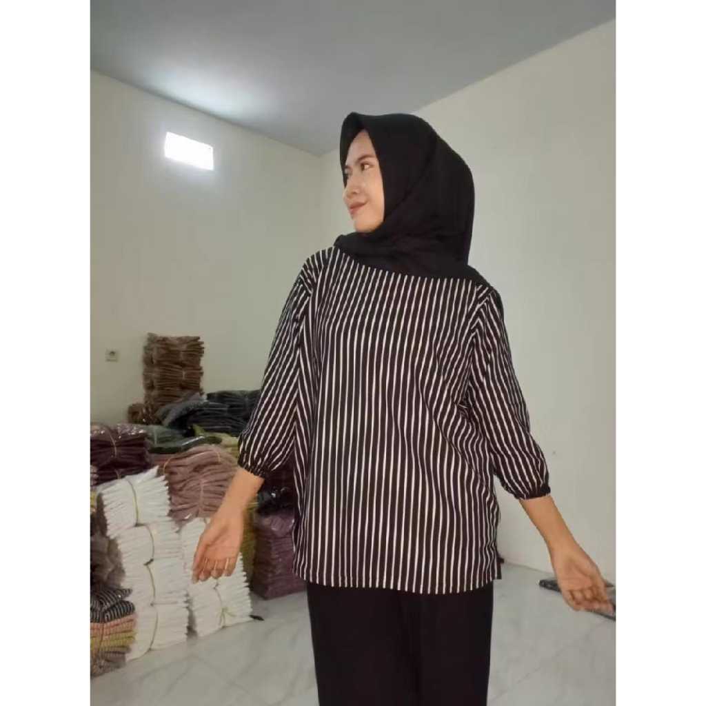 Nagita Blouse Salur Oversize Bahan Knit Premium / Atasan Wanita Basic Korean Style Lengan Karet