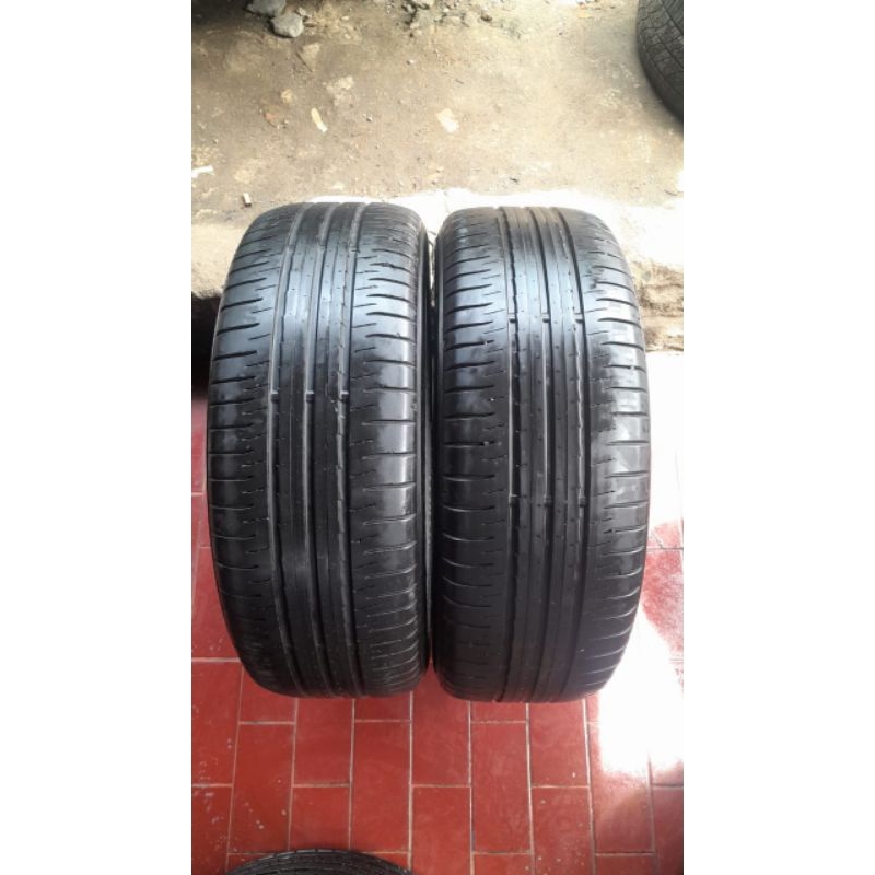 215 55 18 Dunlop sp sport Maxx 050