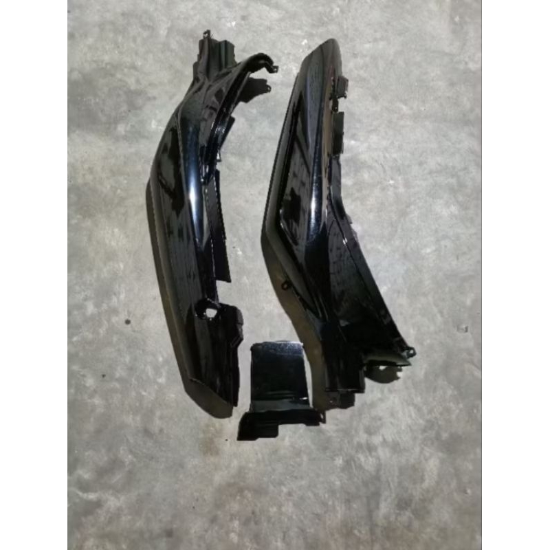 Cover body Belakang Suzuki Satria Lumba Satria R satria kotak warna hitam Cover body satria lumba 2t