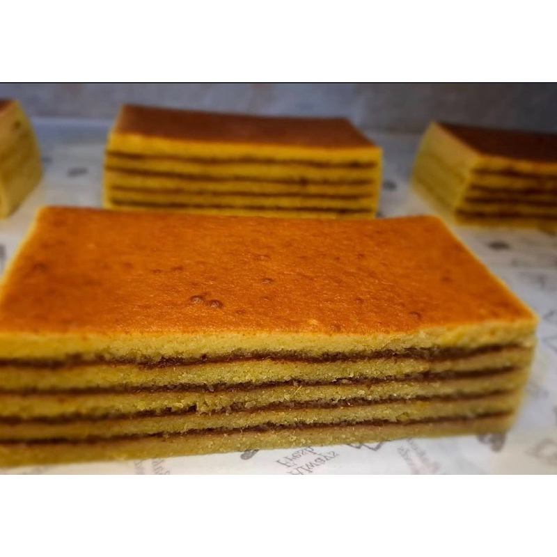 kue lapis legit / lapis legit premium / lapis nanas / kue lebaran / kue basah premium / kue lebaran 