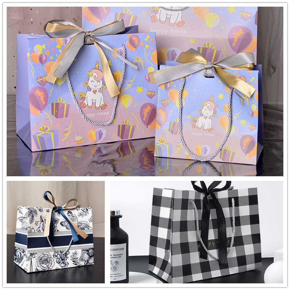 

Tas Kertas Unicorn - Warna Cerah dan Menarik - Untuk Anak-Anak & Souvenir Ulang Tahun - Pita Dekoratif Paperbag / Kantong Untuk Hadiah / Kantong Hampers/Paperbag Hajatan /kantong souvenir totepack souvenir hakpen tali set-2