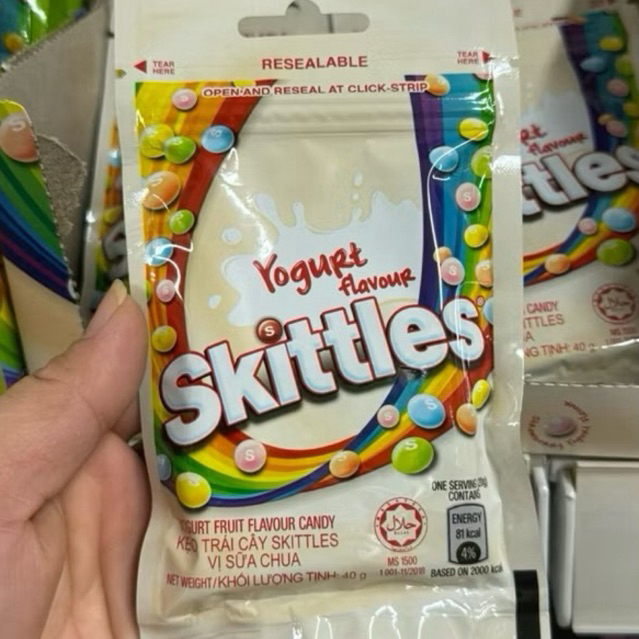 

[READY KIRIM] SKITTLES 40GR Handcarry Malaysia Original // Sour // Yogurt
