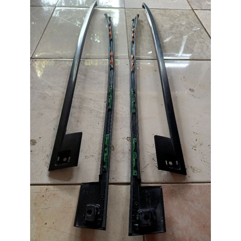 Lis moulding kaca depan crv gen3 2007-2012