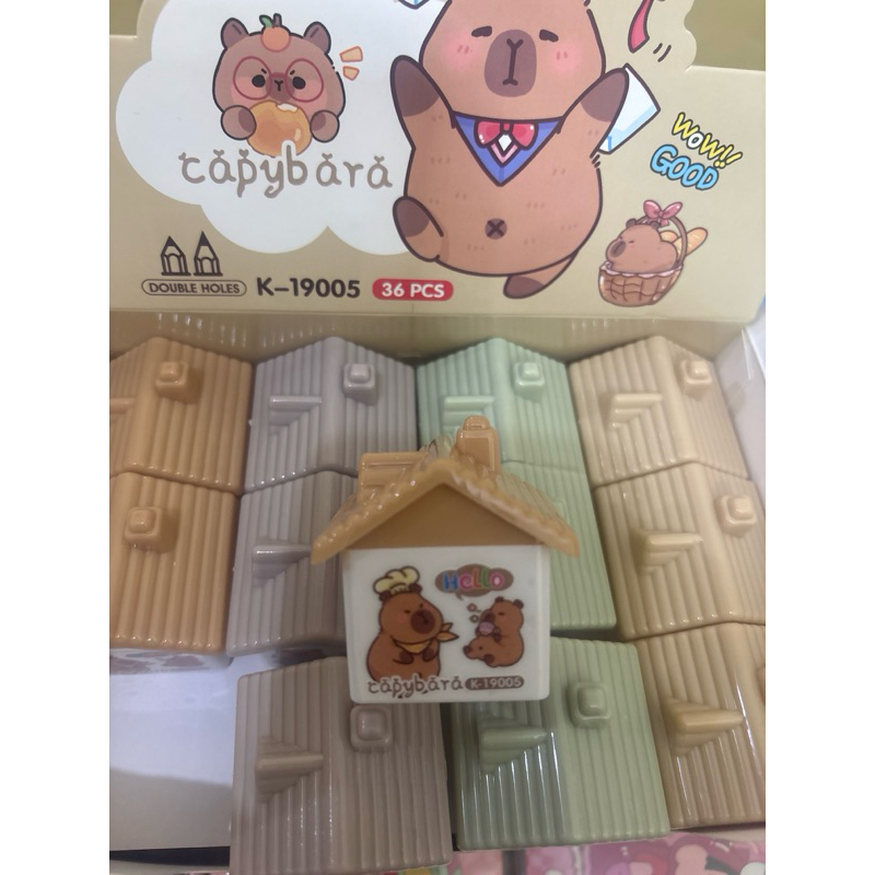 

1 BOX RAUTAN 2 LUBANG CAPY BARA ISI 36