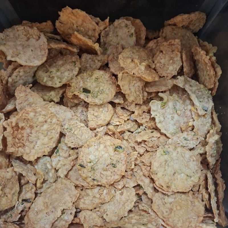 

Keripik Tempe Goldia Curah 100gr Surya Indah Jombang