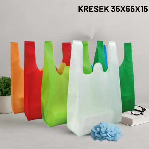 

Tas Kain Spunbond Goodie bag Totte bag Model kantong Kresek 35x55 cm