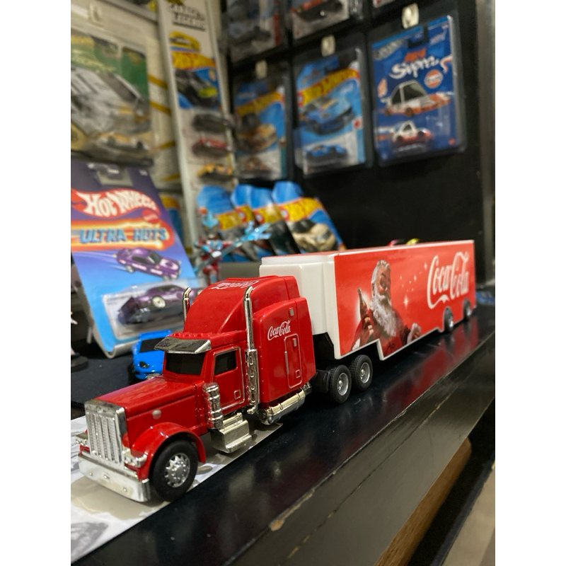 Diecast Kerst Truck Coca-Cola Christmas Red Edition