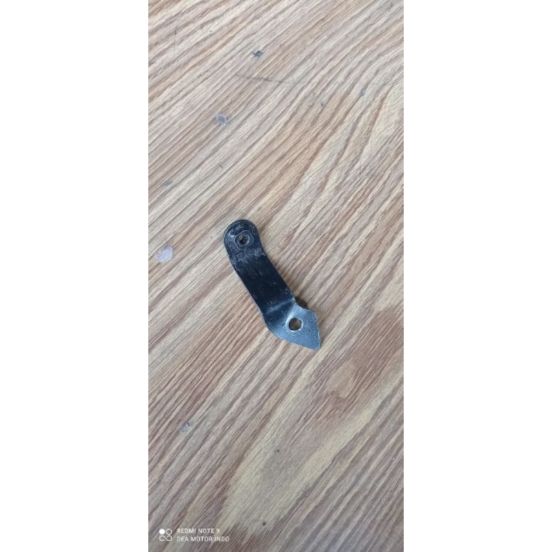 breket dudukan sayap tornado GS , GX  , CRYSTAL / pangkon sayap tornado GS, GX, CRYSTAL