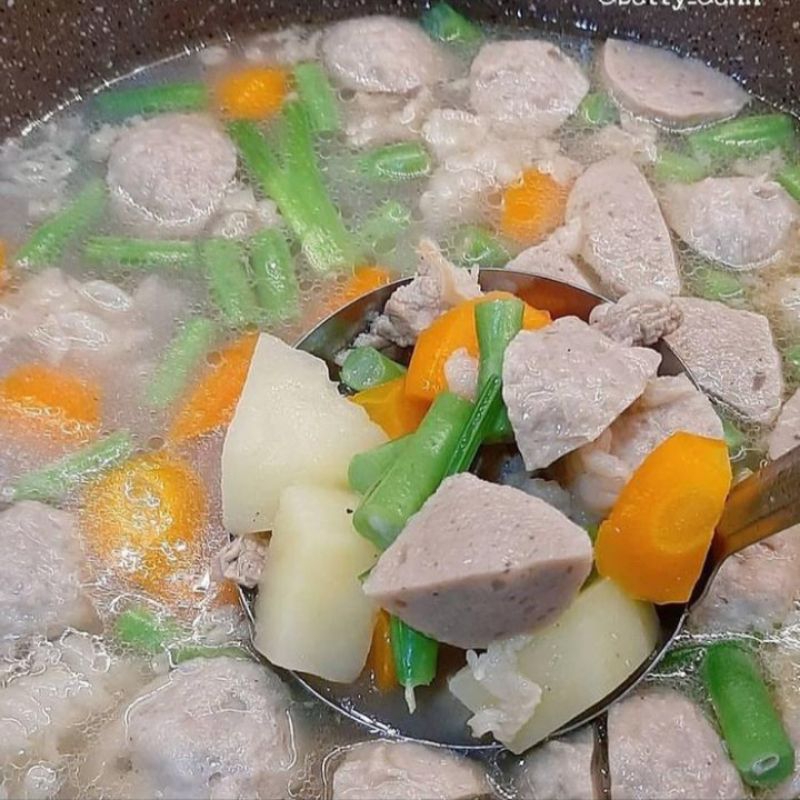 

Sop Bakso - Menu Catering Lauk Pauk Harian