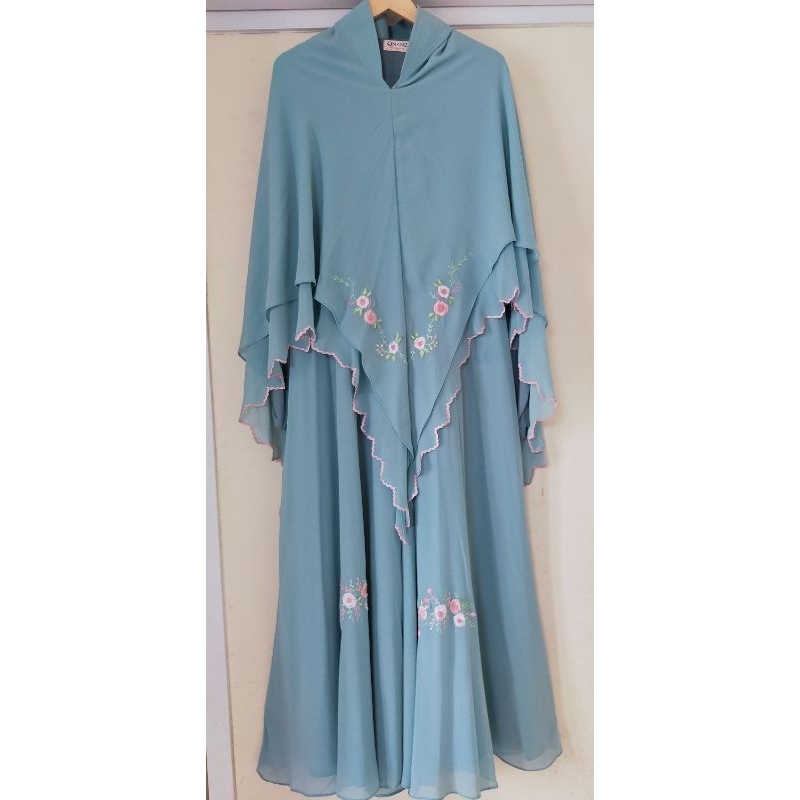 Set gamis syar'i Qnanz Preloved (biru muda)