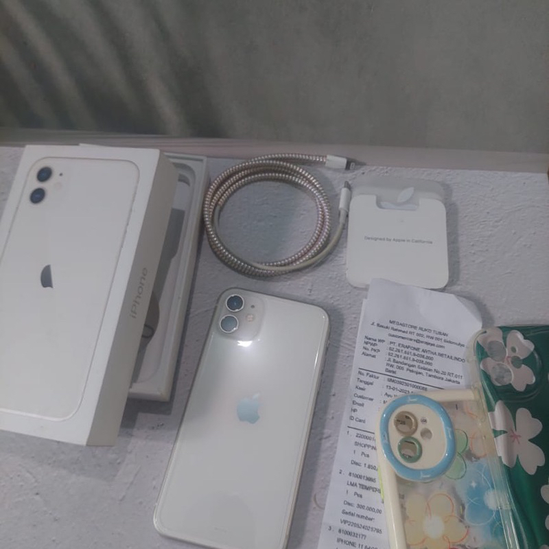 IPHONE 11 64gb second Ex RESMI