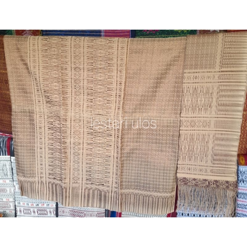 Set songket Tumtuman. Tenun tangan Tarutung