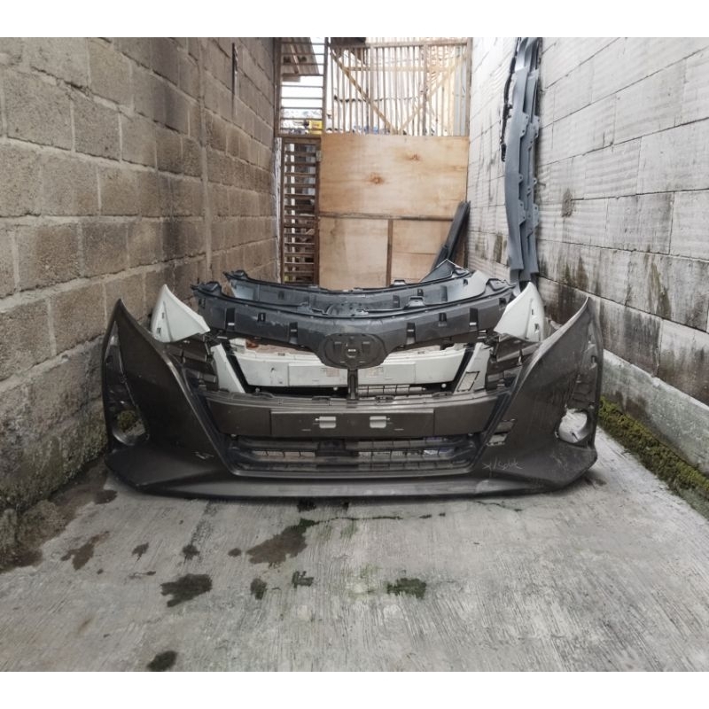 bemper bumper depan Calya 2021