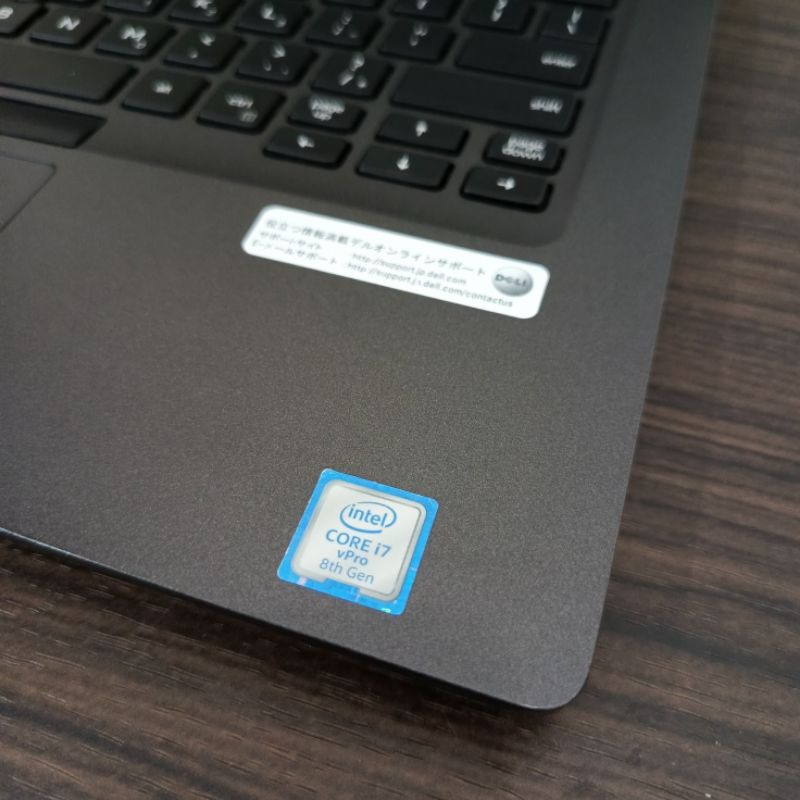 Laptop Murah Dell Core i7 Gen8 RAM 32GB SSD1TB Touchscreen
