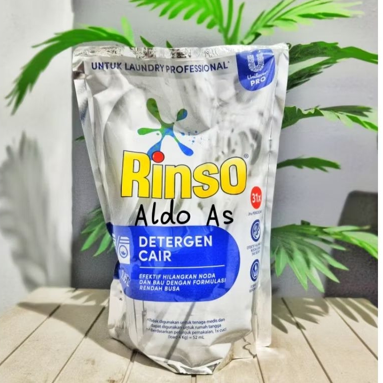 RINSO Matic Liquid Detergen Profesional / Deterjen Laundry Liquid Pouch Refill 1,65L