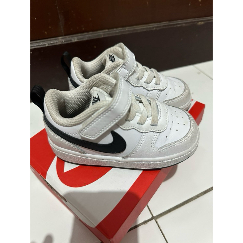 preloved nike court borough low 2 (TDV)