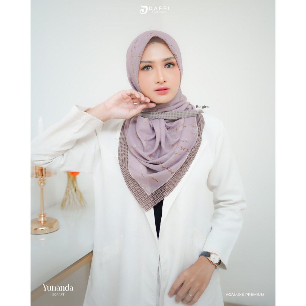 Daffi Hijab YUNANDA SEGIEMPAT mutif