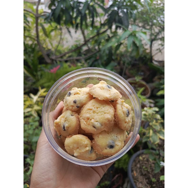 

Cornflakes Cookies by biteofhappiness, Cookies, Cornflakes Cookies, Cookies Choco Chip, Cemilan