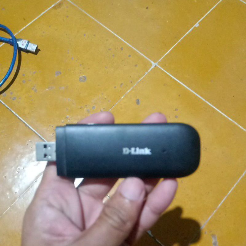 modem stick merk D Link