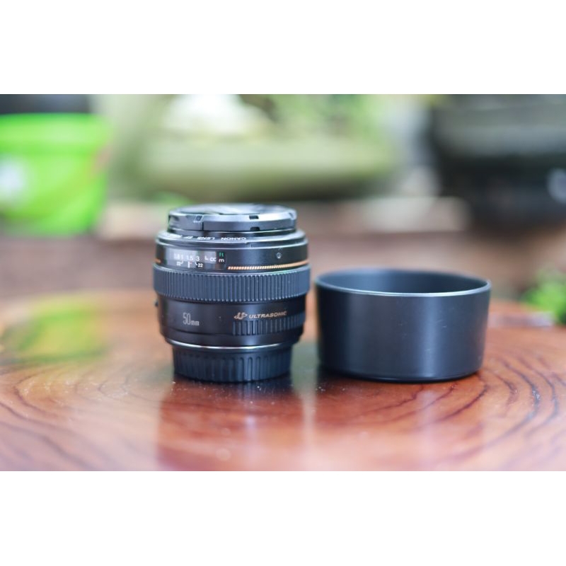 lensa canon 50mm f1. 4 usm