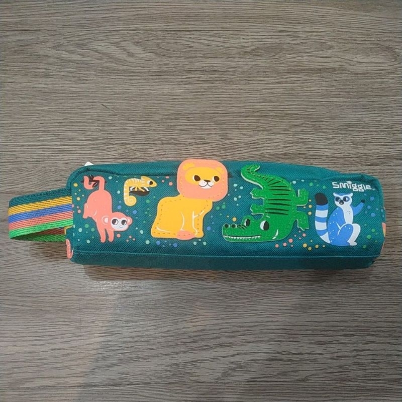 

Tempat Pensil Smiggle Animal Green
