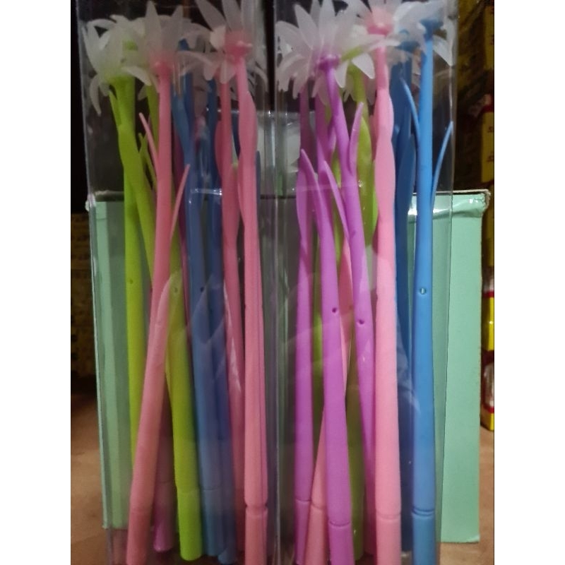 

1 LUSIN (12 PCS) BULPEN GELL BUNGA