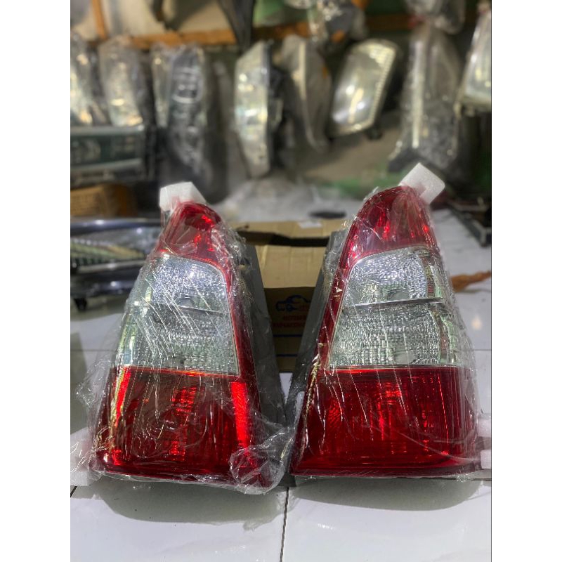 lampu belakang Inova 2011/2015