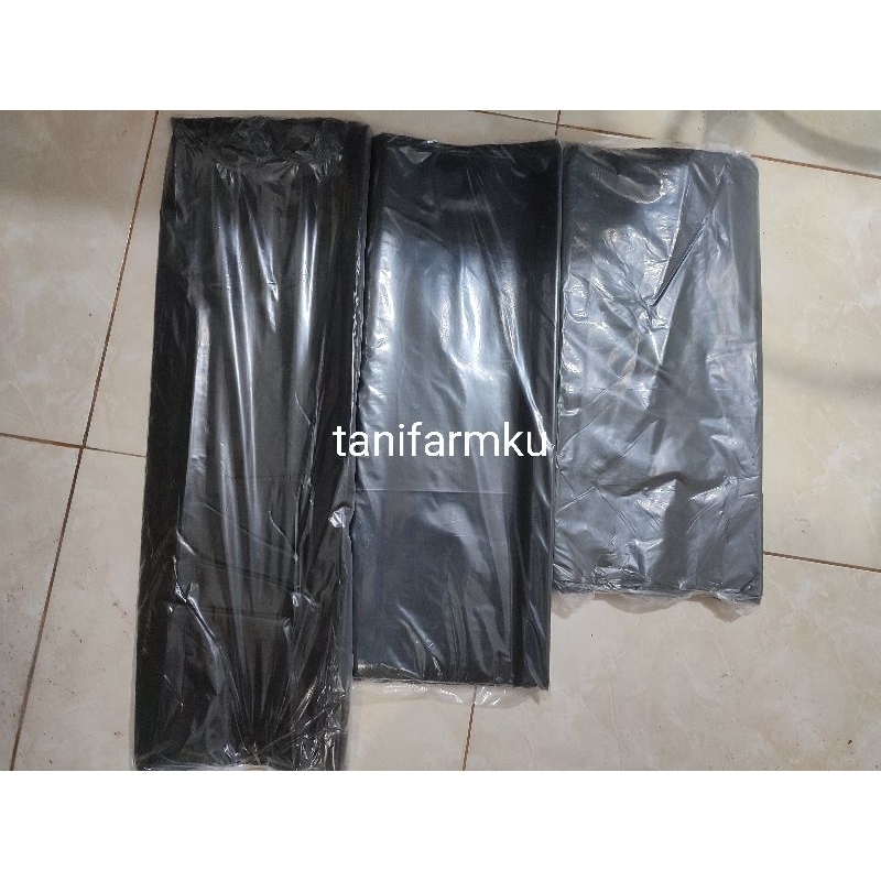 Mulsa Plastik Hitam Perak Eceran 1 KG - Plastik Mulsa Pertanian Lebar Tebal & Alot