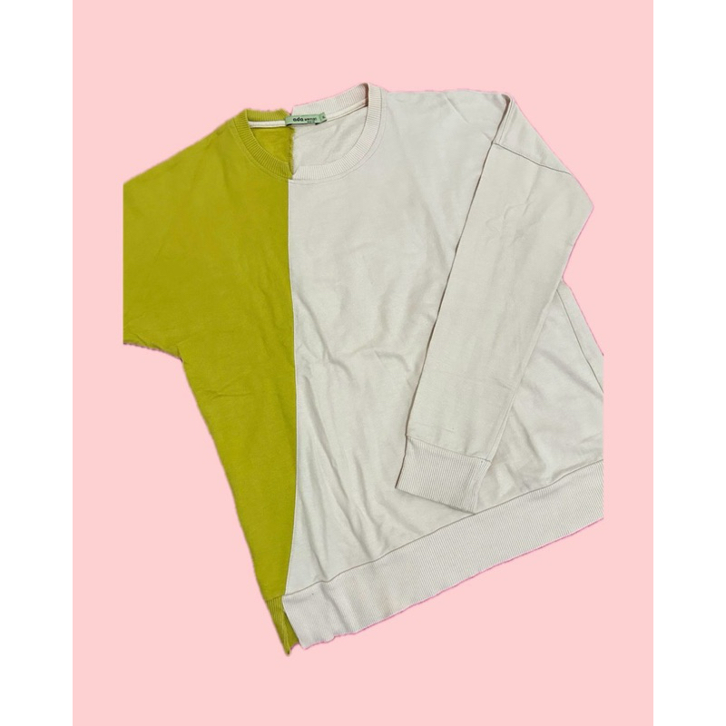 preloved sweater 2tone ada woman