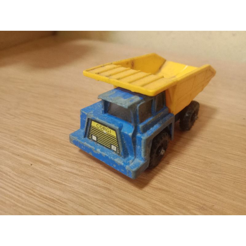 diecast corgi junior vintage