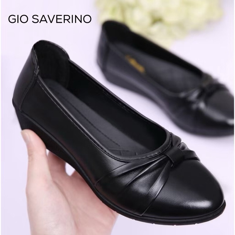 SEPATU PANCUS WANITA GIO SAVERINO HITAM SEPATU KANTOR