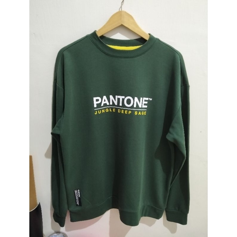 Preloved thrift CN/sweater cowok size L