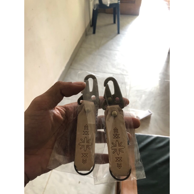 

Leather lanyard Sage Seesmore