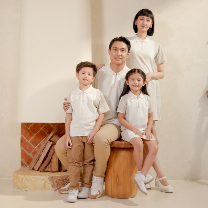 X EIGHT Chafik Polo Shirts Couple Family - Polo Zipper Couple Keluarga