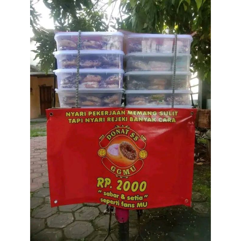 

Snack atau jajanan