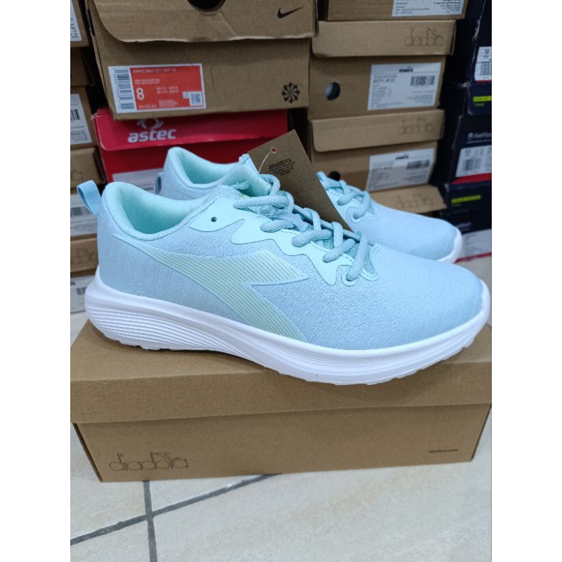 DIADORA MANUELE WOMEN