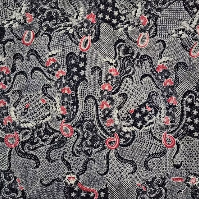 BATIK TULIS LAWASAN MADURA SETELAN JARIK DAN SELENDANG KISARAN TAHUN 1980